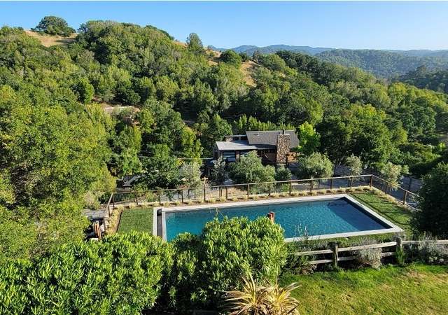 Photo of 112 Holstein Rd, San Anselmo, CA 94960