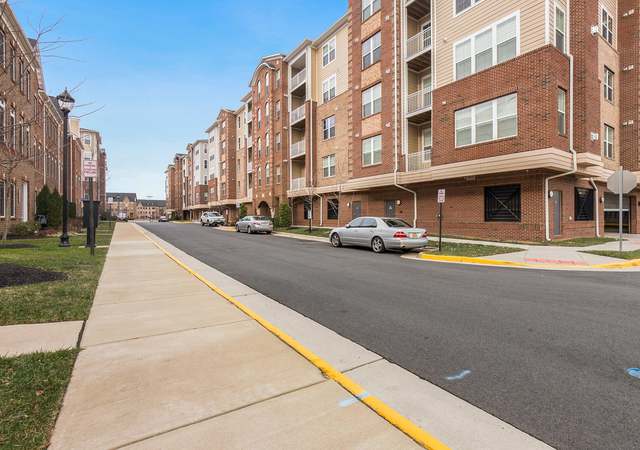 Photo of 13722 Neil Armstrong Ave #408, Herndon, VA 20171