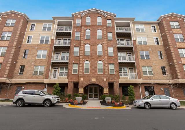 Photo of 13722 Neil Armstrong Ave #408, Herndon, VA 20171