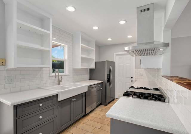 Photo of 146 N Orleans Ave, Escondido, CA 92027