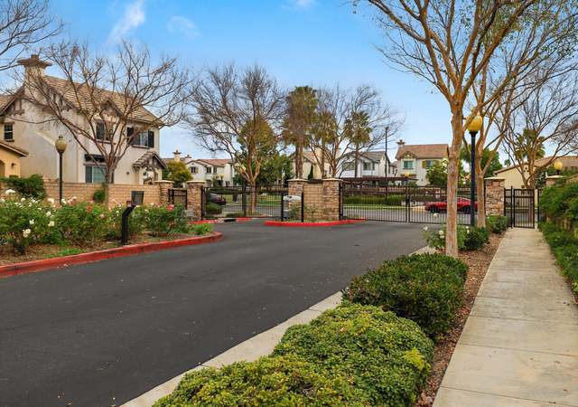 Photo of 402 Amargosa Way, Corona, CA 92880