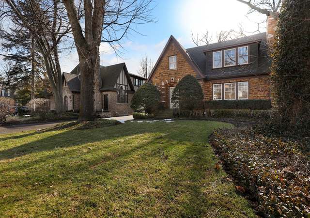 Photo of 2325 Lake Ave, Wilmette, IL 60091