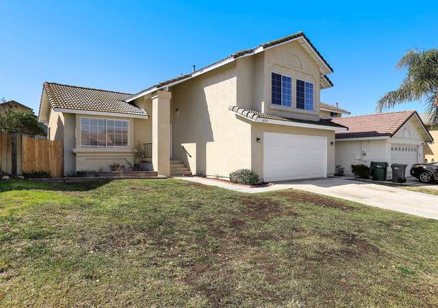Photo of 1834 Majestic Dr, Corona, CA 92880