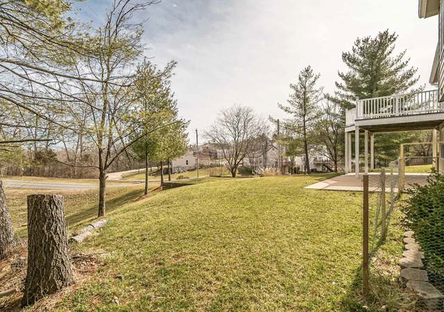 Photo of 302 Galloway Oaks Dr, Ballwin, MO 63021