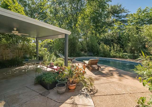 Photo of 9716 Whitestone Ter, St Louis, MO 63119