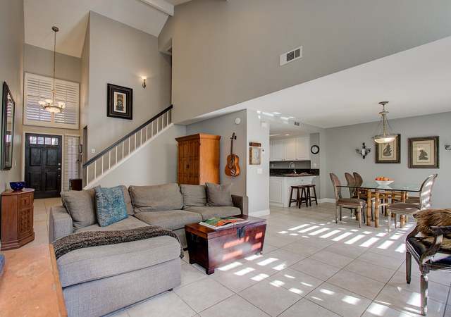 Photo of 1972 Driftstone Dr, Glendora, CA 91740