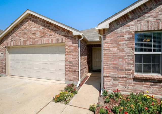 Photo of 10024 Calcite Dr, Fort Worth, TX 76131