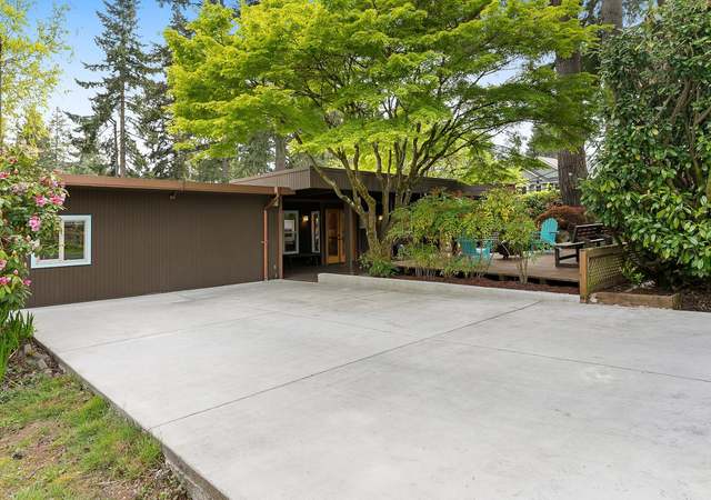 Photo of 2210 242nd St SW, Bothell, WA 98021