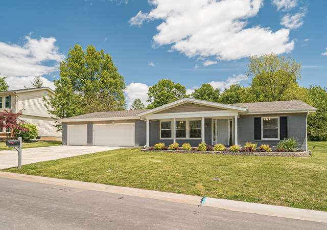 Photo of 5 Lakemont Dr, St Charles, MO 63304