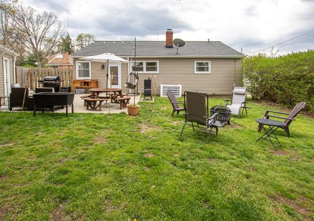 Photo of 2706 Priscilla Ave, Parma, OH 44134