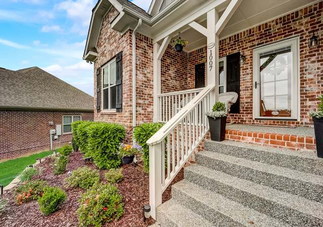 Photo of 1007 Foust Ct, Spring Hill, TN 37174