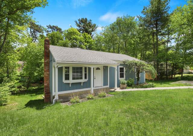 Photo of 3 Peaceful Ln, Wareham, MA 02538