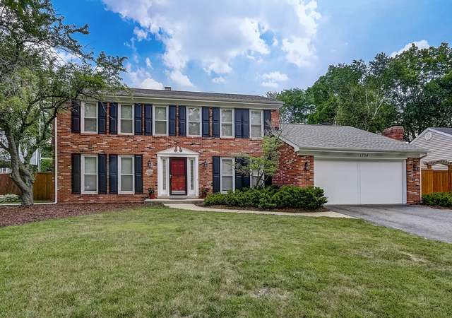 Photo of 1704 Indian Trail Dr, Naperville, IL 60565