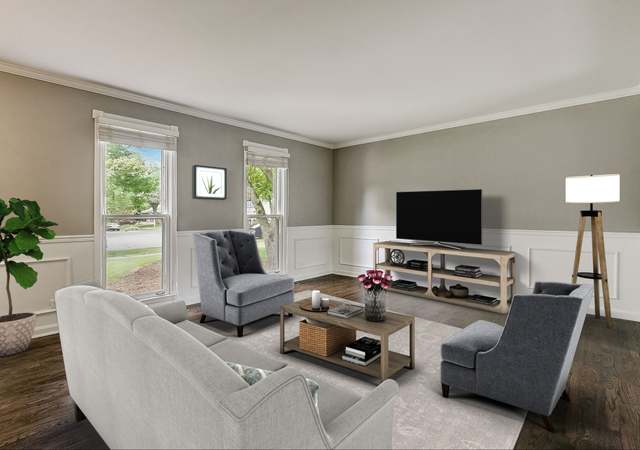 Photo of 1704 Indian Trail Dr, Naperville, IL 60565