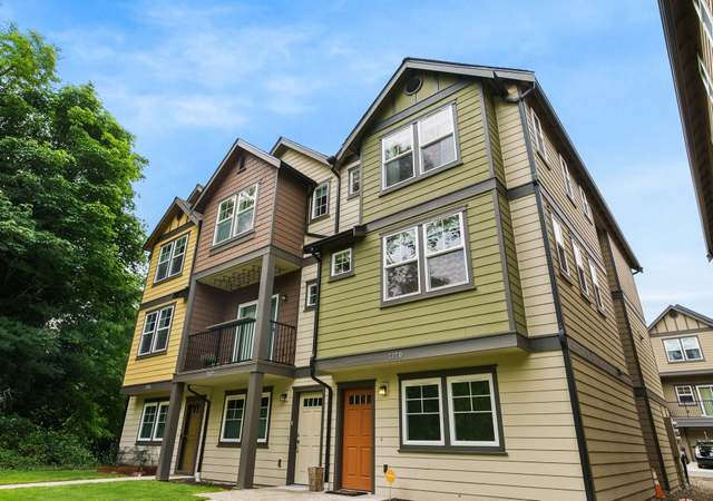 Photo of 7170 Shinkle Pl SW, Seattle, WA 98106