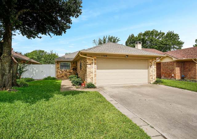 Photo of 1725 Red Bud Ln, Euless, TX 76039