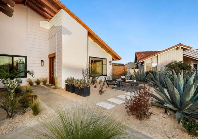 Photo of 7318 Lily Pl, Carlsbad, CA 92011