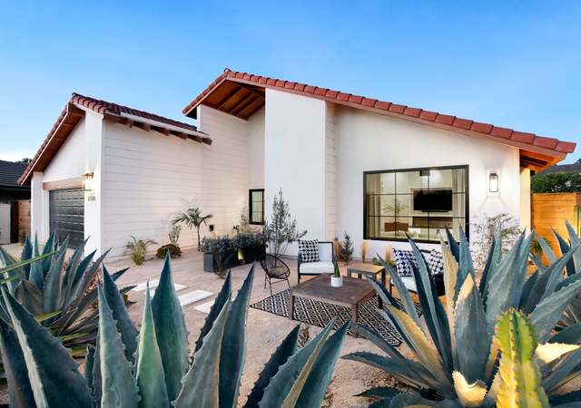 Photo of 7318 Lily Pl, Carlsbad, CA 92011