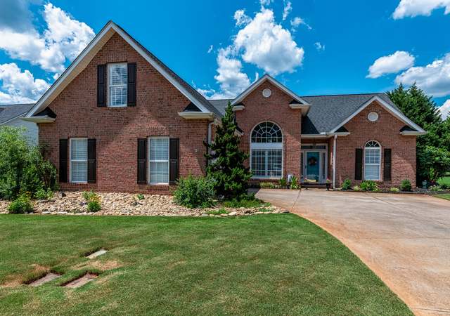 Photo of 205 Meadow Lake Trl, Greer, SC 29650