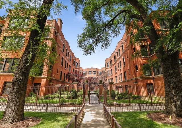 Photo of 1110 W Pratt Blvd Unit 1N, Chicago, IL 60626