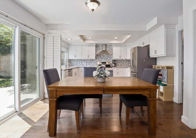 Photo of 5708 Chimineas Ave, Tarzana, CA 91356
