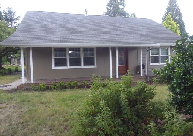 Property at 11974 SE 35th Ave, Portland, OR 97222, 4 beds, 3.5 baths