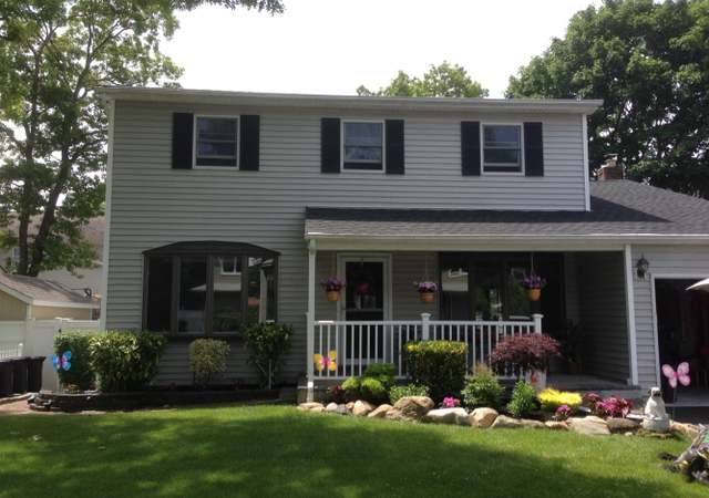 Property at 192 Elin St, Holbrook, NY 11741, 3 beds, 1.5 baths