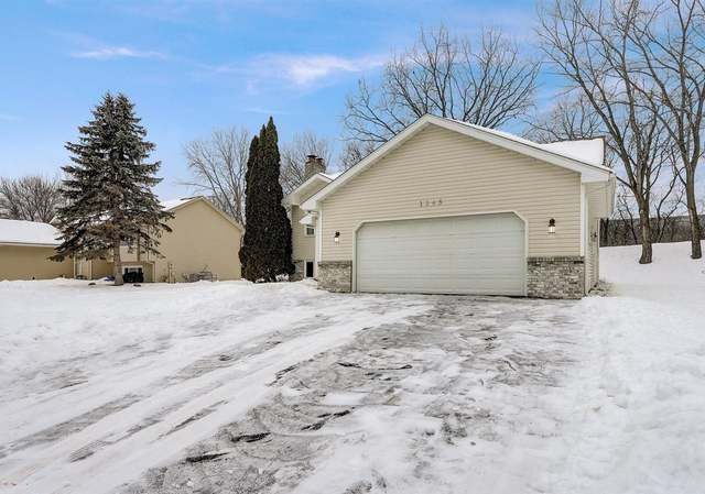 Photo of 1265 Sycamore Ln N, Plymouth, MN 55441