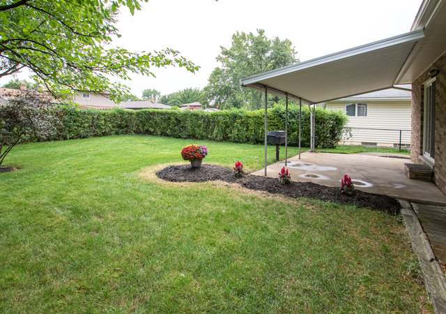 Photo of 1248 Teakwood Ln, Brunswick, OH 44212