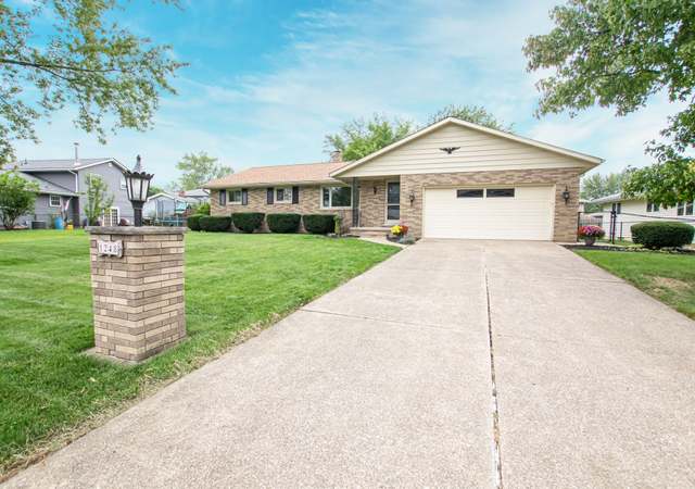 Photo of 1248 Teakwood Ln, Brunswick, OH 44212