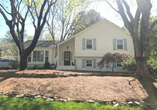 Property at 4126 Tyndale Ave, Charlotte, NC 28210, 5 beds, 4 baths