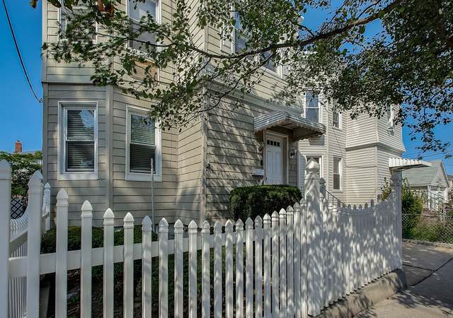Photo of 13-16 130th St, College Point, NY 11356