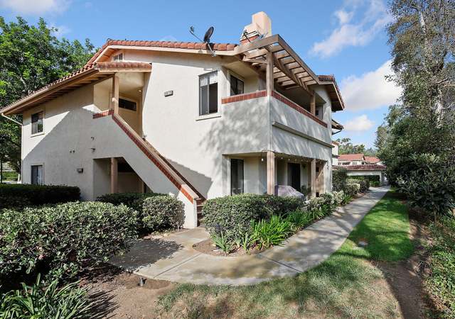 Photo of 948 Lupine Hills Dr #110, Vista, CA 92081