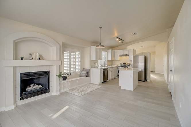 4490 Willowhill Ct Las Vegas Nv 89147 Mls 2231829 Redfin - Fireplaces In Vegas Nv 4490 Willowhill Ct Las Vegas Nv 89147 Mls 2231829 Redfin - Fireplaces In Vegas Nv
