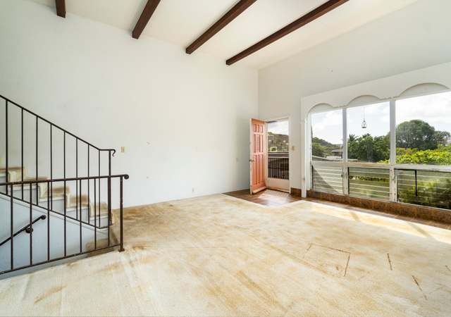 Photo of 518 Pepeekeo Pl, Honolulu, HI 96825