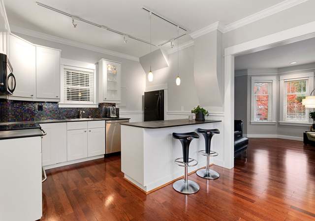 Photo of 2311 E Pine St, Seattle, WA 98122