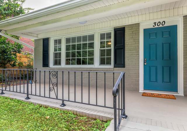 Photo of 300 Scarlett St, Greenville, SC 29607
