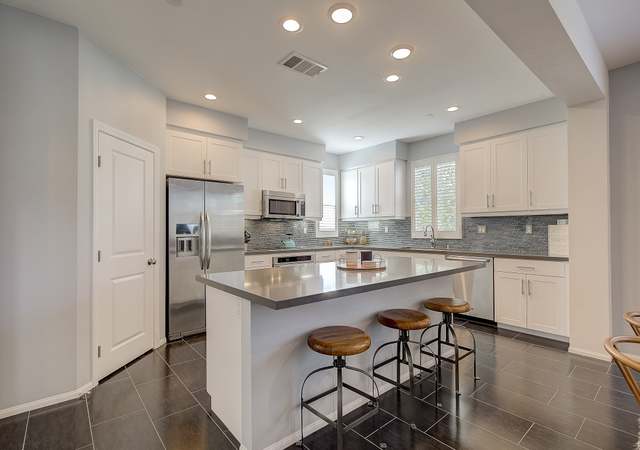 Photo of 1864 Brant Ln, Carlsbad, CA 92011