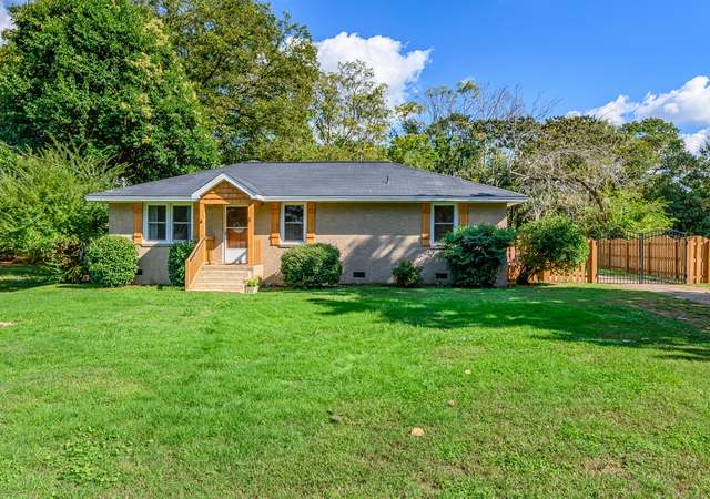 Photo of 5 Fairlane Cir, Greenville, SC 29607
