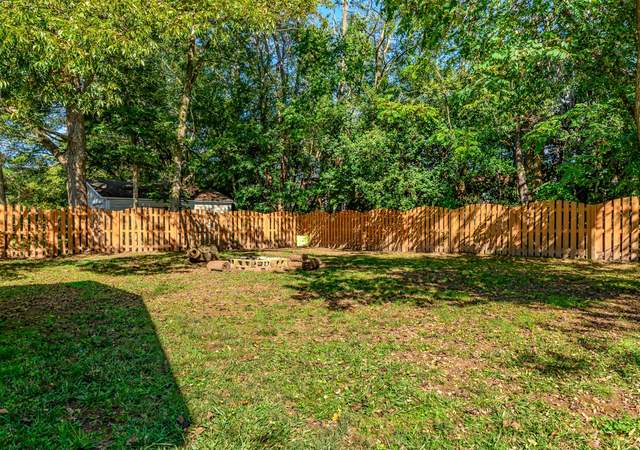 Photo of 5 Fairlane Cir, Greenville, SC 29607