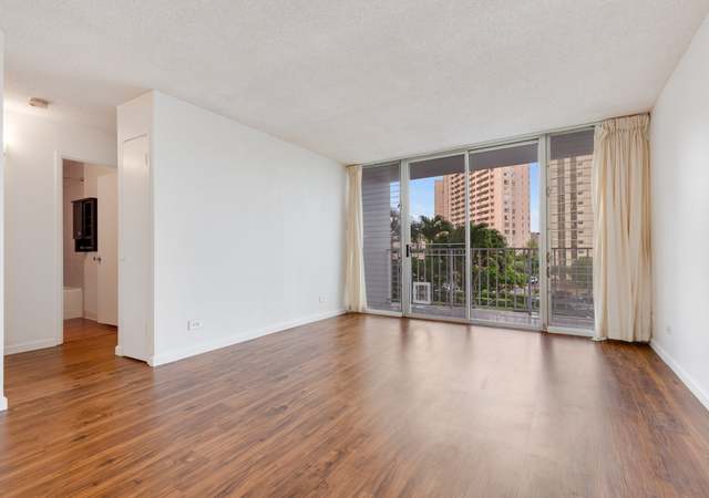Photo of 1128 Ala Napunani St #307, Honolulu, HI 96818