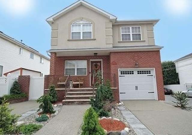 Property at 23 Ferguson Ct, Staten Island, NY 10307, 3 beds, 1.5 baths