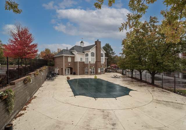 Photo of 13101 Mill Crossing Ct #305, St Louis, MO 63141