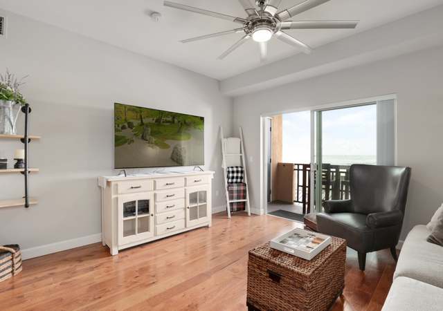 Photo of 2330 1st Ave #409, San Diego, CA 92101