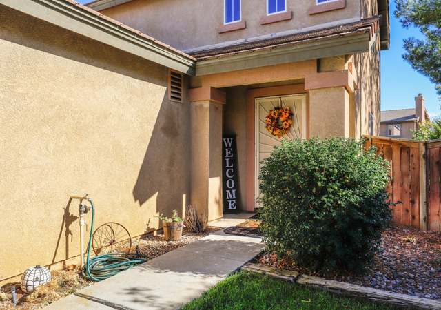 Photo of 1482 Willowbend Way, Beaumont, CA 92223