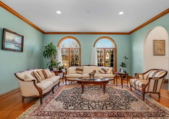 Photo of 1005 Courtland Ave, Park Ridge, IL 60068