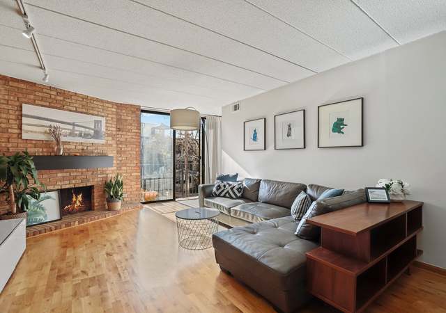 Photo of 651 W Sheridan Rd Unit 3A, Chicago, IL 60613