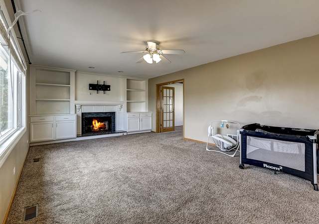 Photo of 1008 N Forest Ave, Batavia, IL 60510