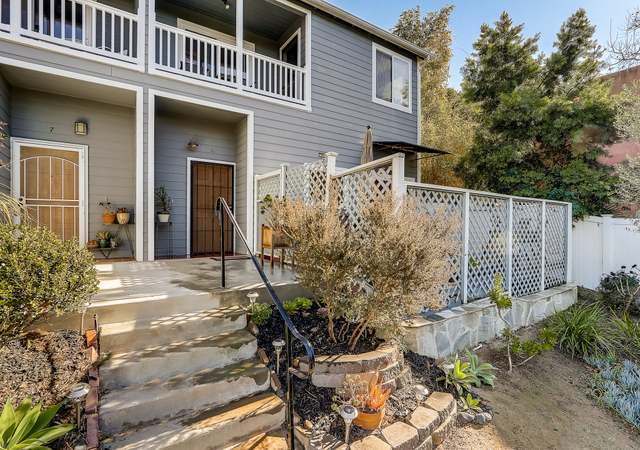 Photo of 1204 Hygeia Ave #6, Encinitas, CA 92024