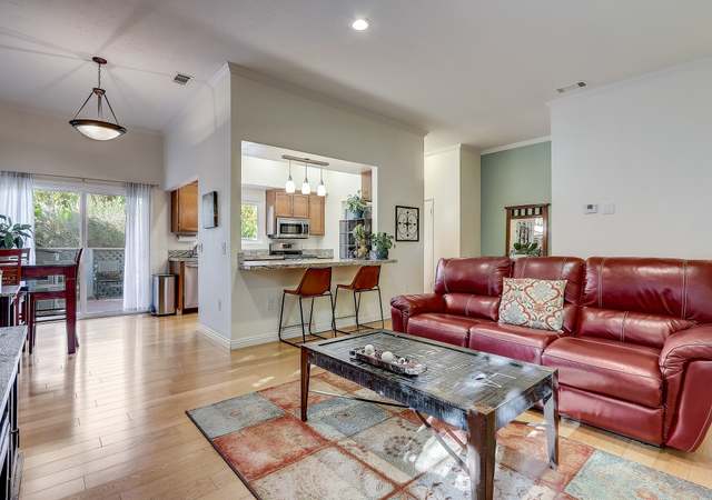 Photo of 1204 Hygeia Ave #6, Encinitas, CA 92024